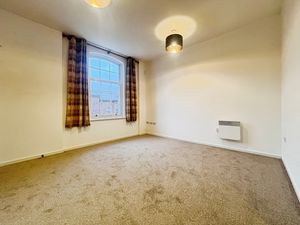 Lounge- click for photo gallery